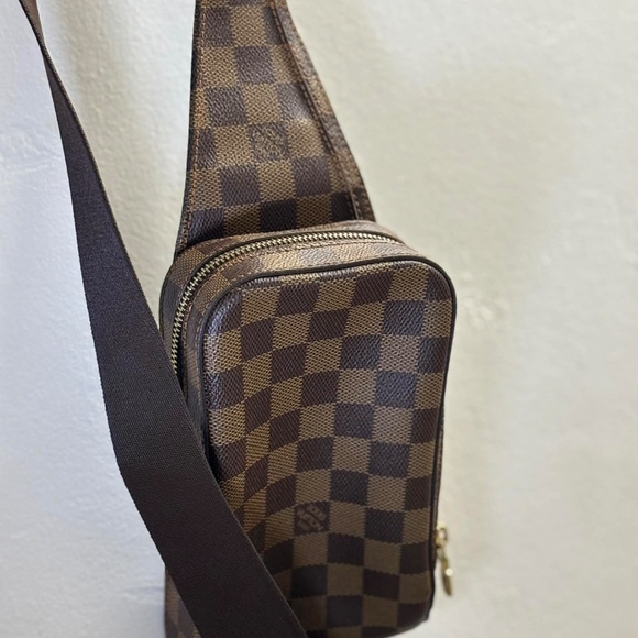 Louis Vuitton Damier Geronimo bag - Picture 2 of 7